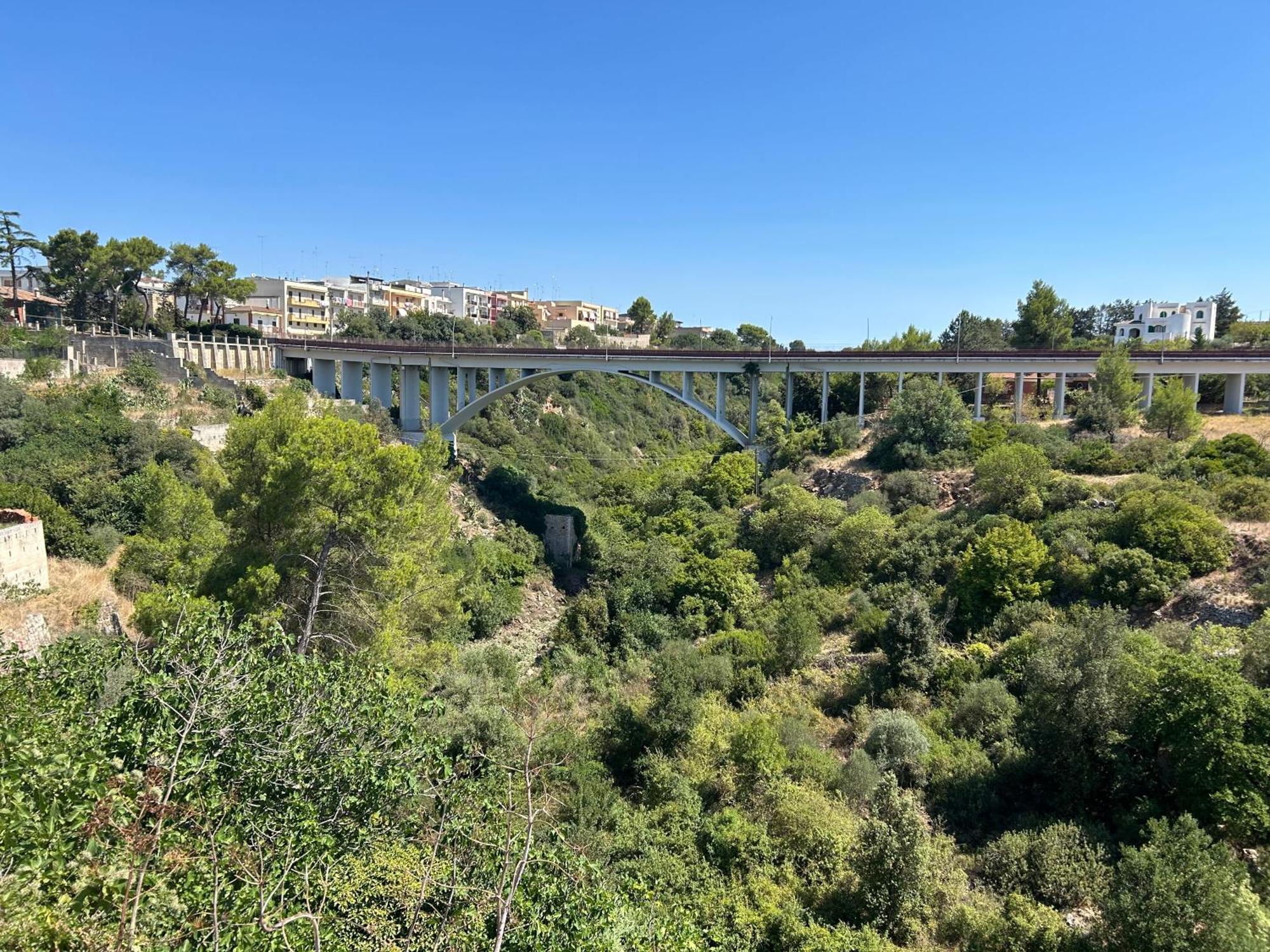 B&B La Gravina 拉泰尔扎 外观 照片